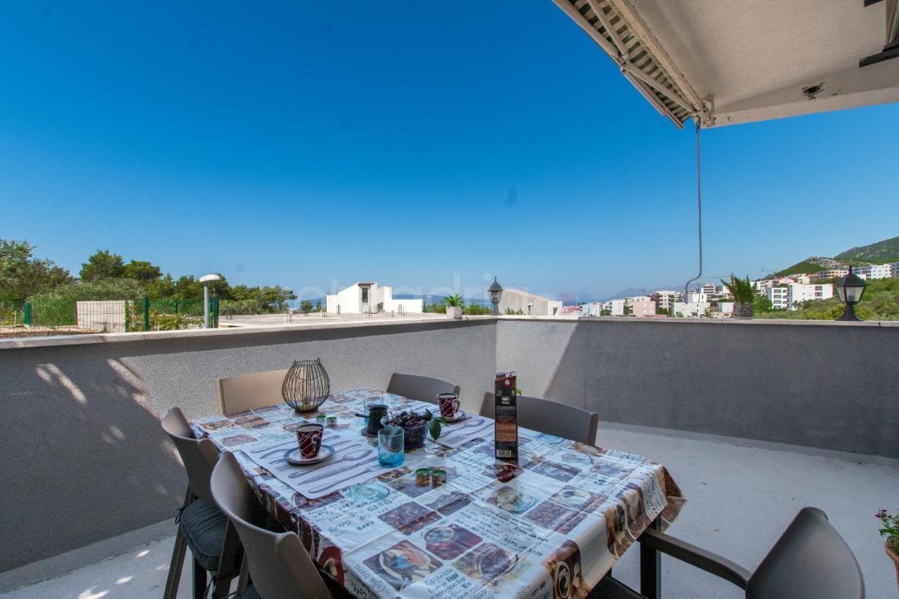 Vesna With Balcony & Free Parking *